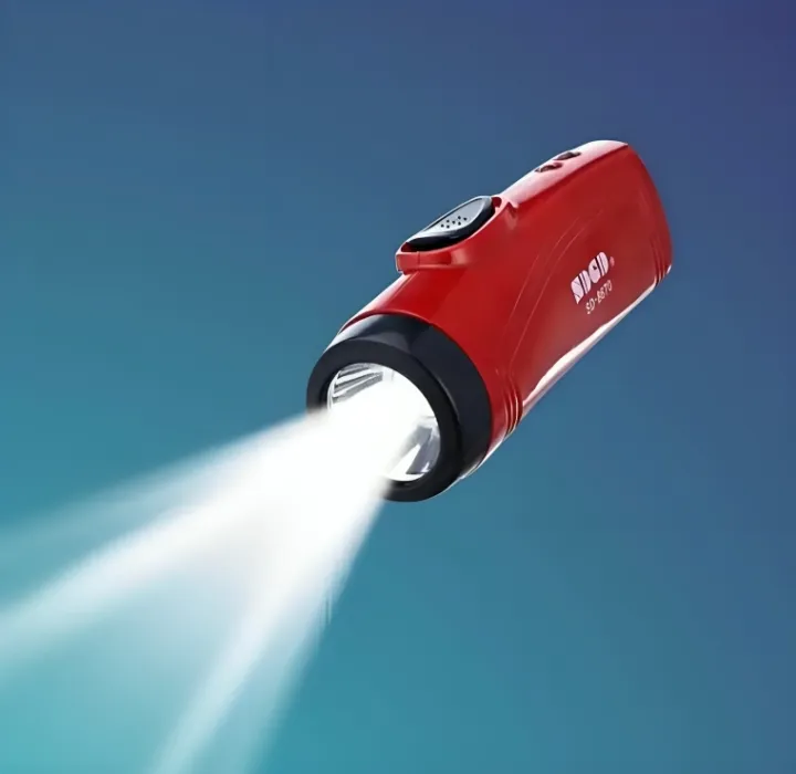 Rechargeable LED Flashlight Torch - SD 8670 - Includes 18650 Battery for Long-Lasting Use - Image 4