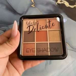 DoDo Girl Professional Makeup Delicate Eye Shadow palette with a neutral color arrangement